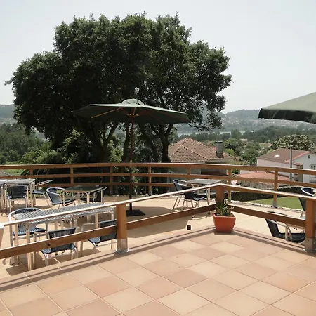 Abadia Eiras カントリーハウス